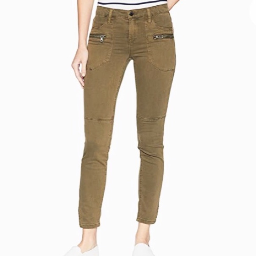 BLANK NYC Cropped Utility Slit Hem Skinny Jeans